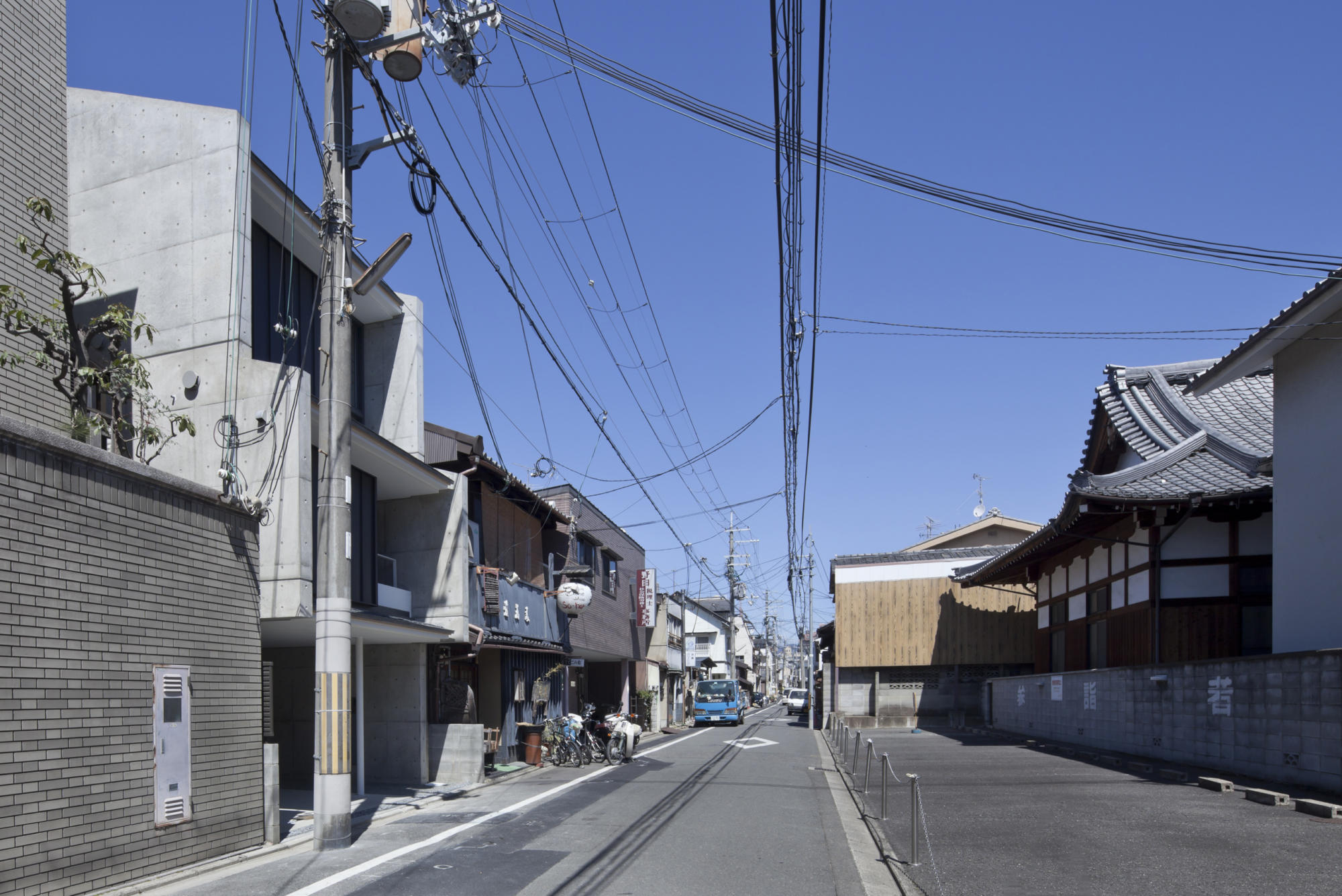 House near Kyoto Gosho | WORKS | 