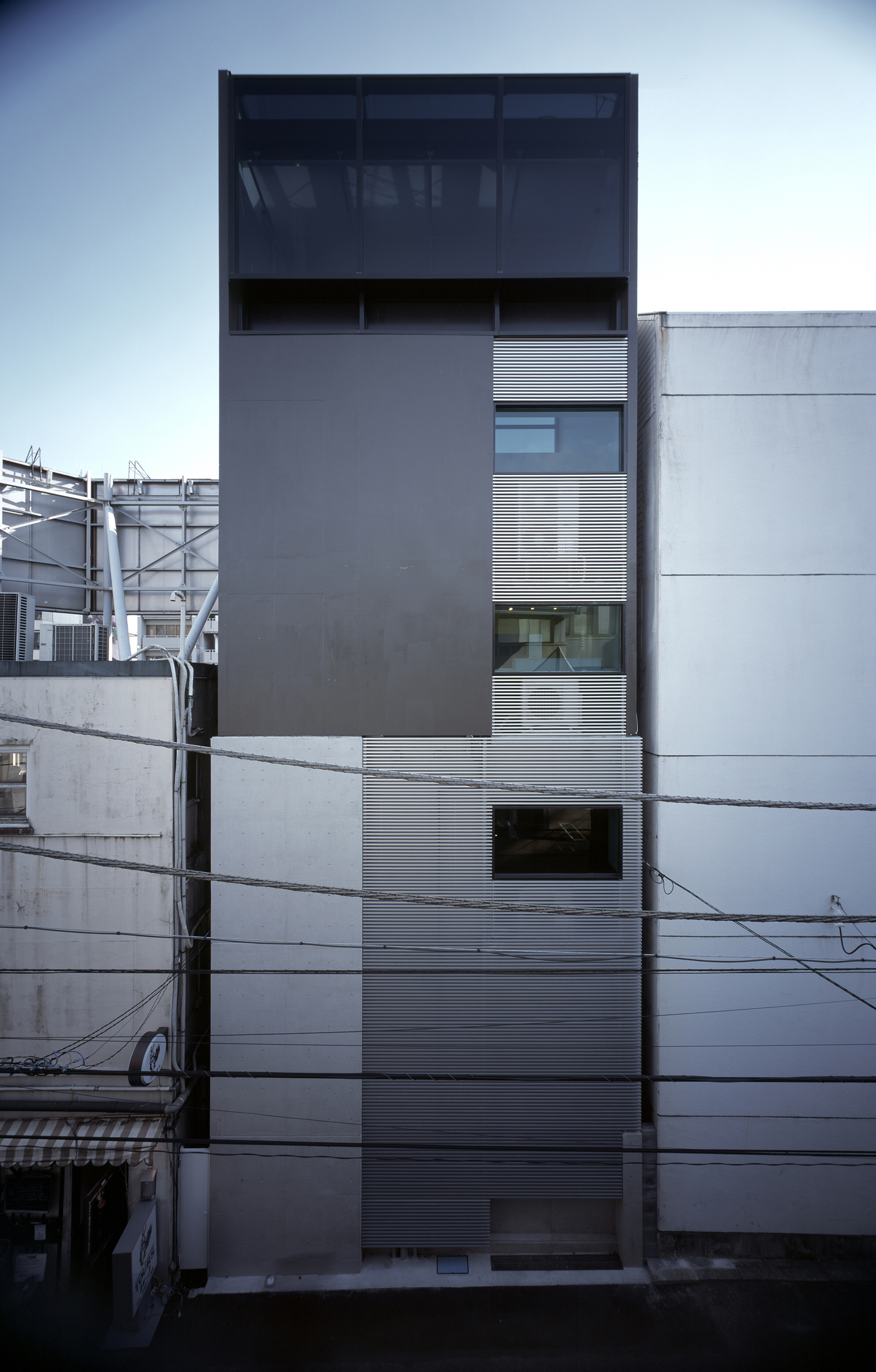 LUNA-DI-MIELE Omotesando Building | WORKS | 