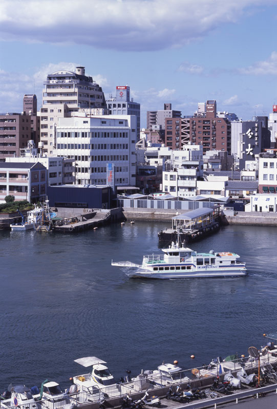 The Meridian line Akashi Ferry Terminal | WORKS | 